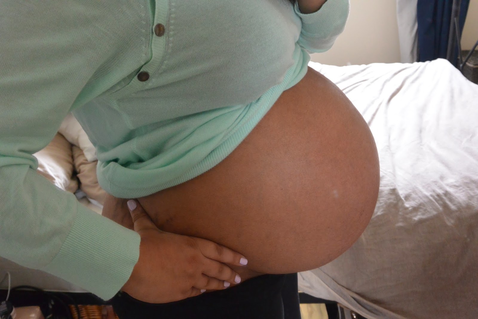 Живот на 36 неделе беременности