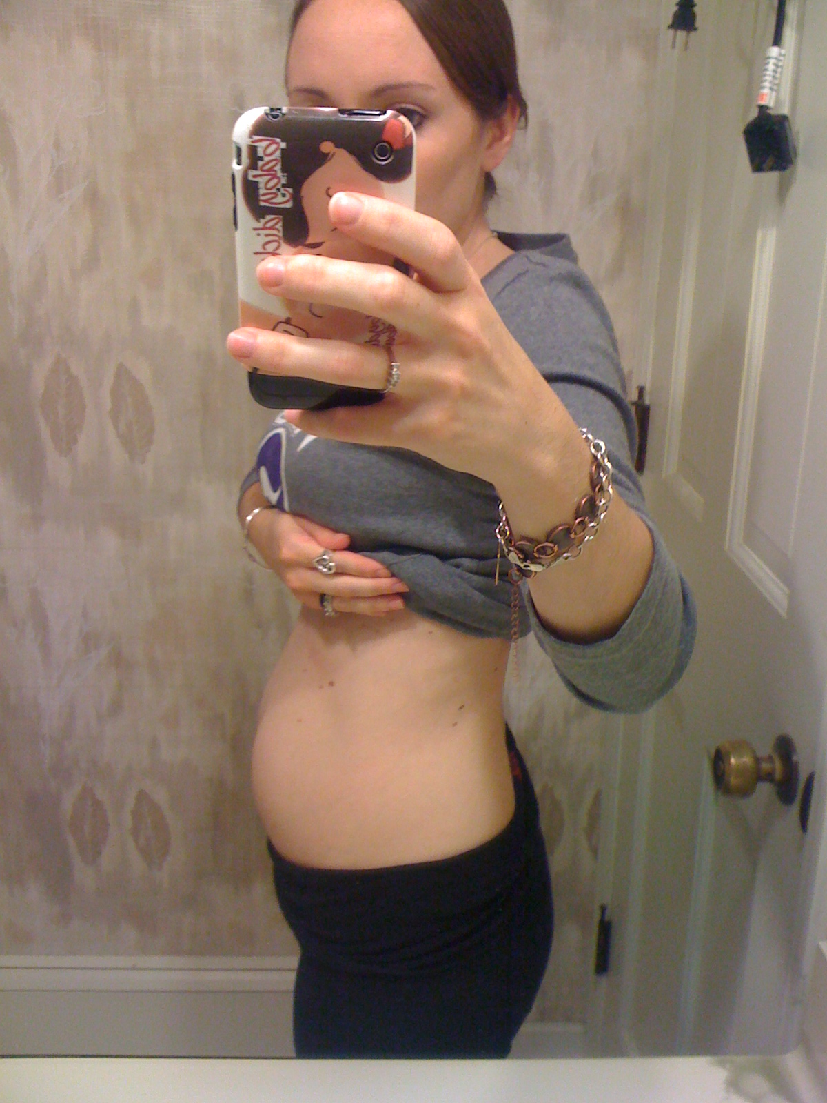 17 недель беременности сдулась грудь фото 60